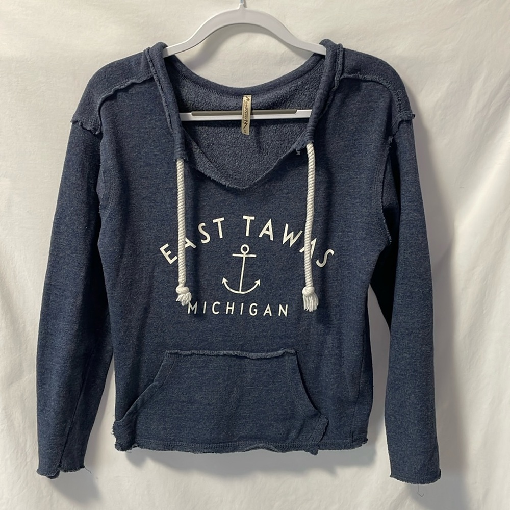 EUC East Tawas Michigan distressed sweatshirt in blue